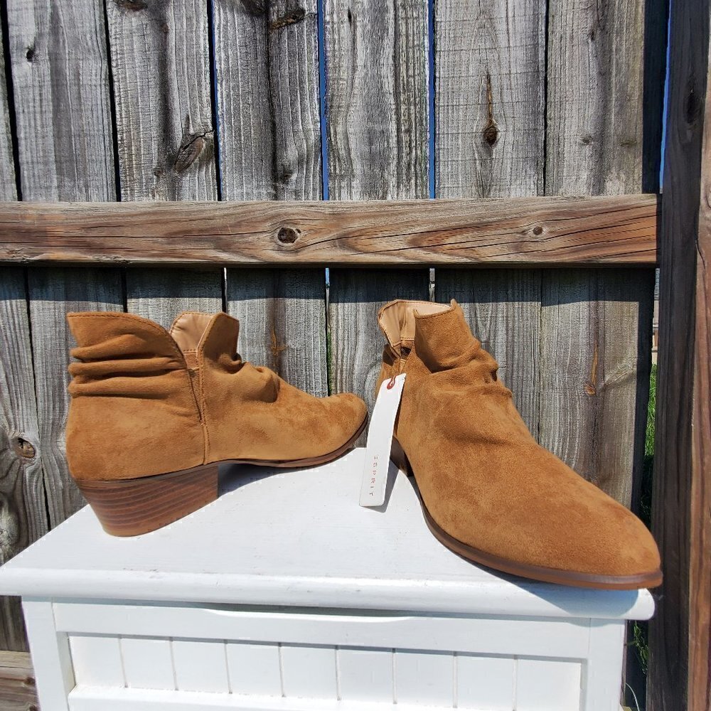 ESPRIT CARAMEL ANKLE BOOTIES SIZE 6.5